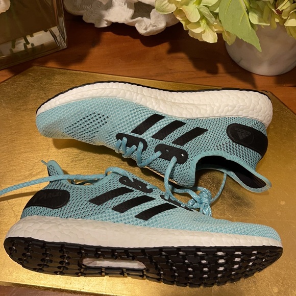 NWOT!! Adidas “SpeedFactory AM4LA Parley” Sneakers - Picture 6 of 16